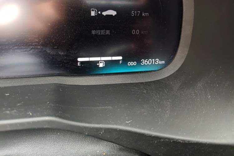 Used Toyota RAV4 2023 2.0L CVT Two-Wheel Drive Fashion Plus Edition Odometer Close Up