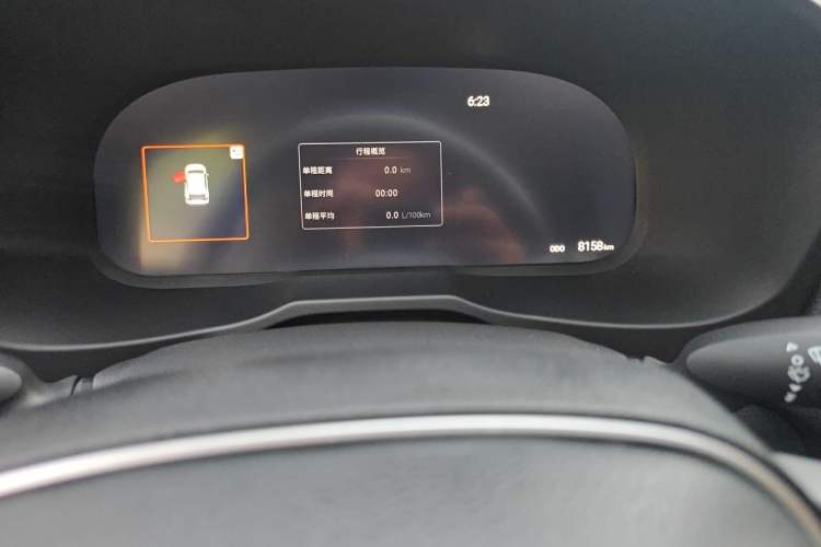 Used Toyota RAV4 2023 2.0L CVT Two-Wheel Drive Fashion Plus Edition Odometer Close Up