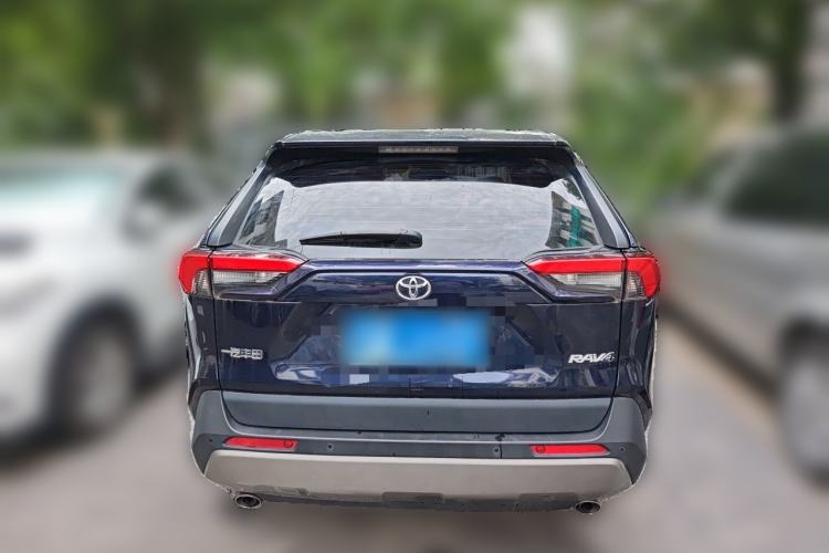 Used Toyota RAV4 2023 2.0L CVT Two-Wheel Drive Fashion Plus Edition Rear
