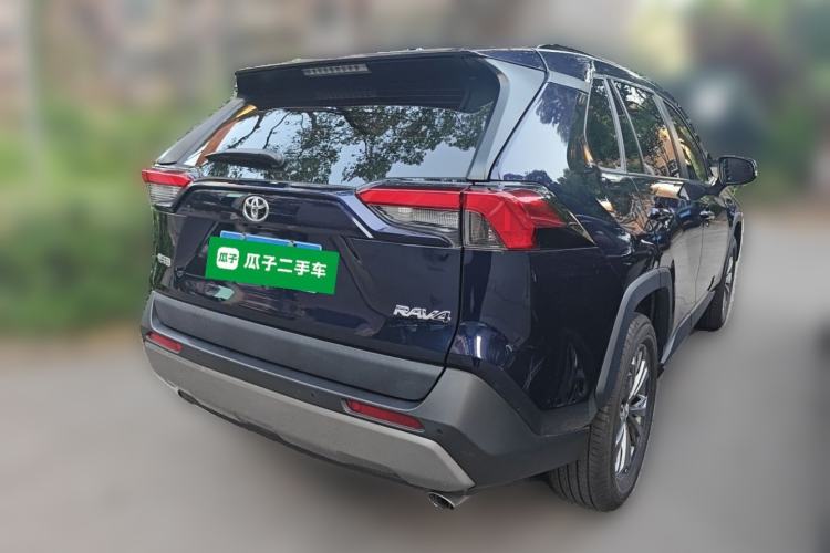 Used Toyota RAV4 2023 2.0L CVT Two-Wheel Drive Fashion Plus Edition Rear Right 45 Deg