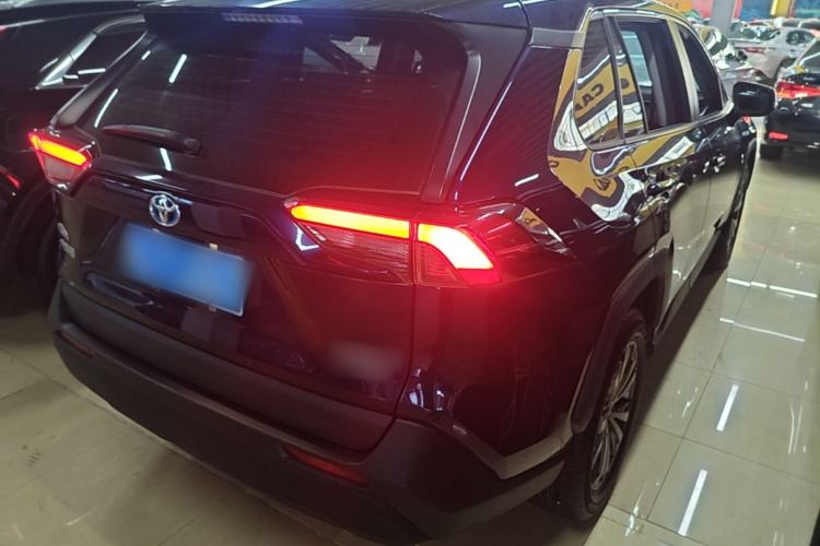 Used Toyota RAV4 2023 Dual-Motor 2.5L E-CVT Two-Wheel Drive Elite Edition Rear Right 45 Deg