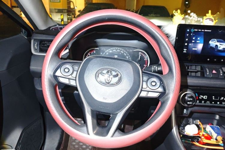 Used Toyota RAV4 2023 2.0L CVT Two-Wheel Drive Fashion Edition Steering Wheel