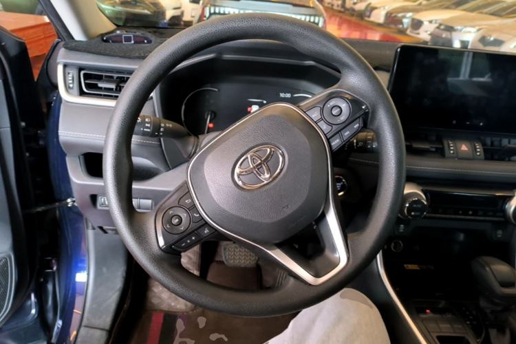 Used Toyota RAV4 2023 2.0L CVT Two-Wheel Drive Fashion Edition Steering Wheel