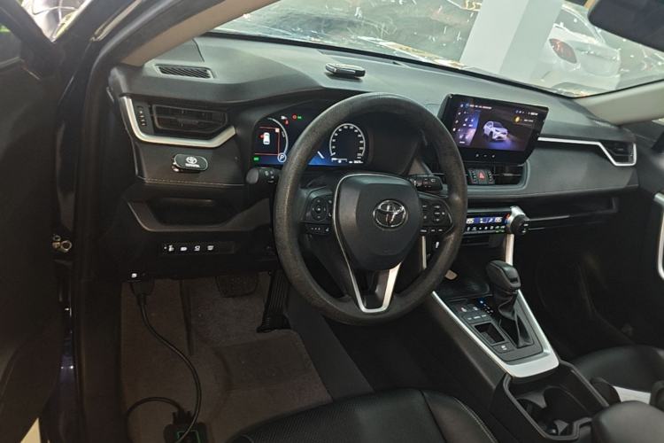 Used Toyota RAV4 2023 Dual-Motor 2.5L E-CVT Two-Wheel Drive Elite Edition Steering Wheel
