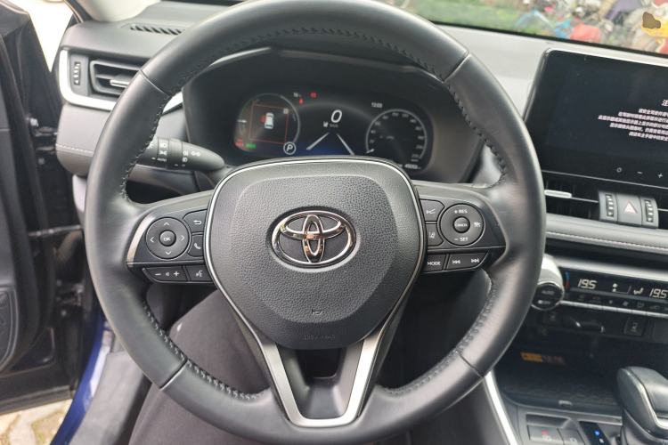 Used Toyota RAV4 2023 Dual-Engine 2.5L E-CVT Two-Wheel Drive Elite Plus Edition Steering Wheel