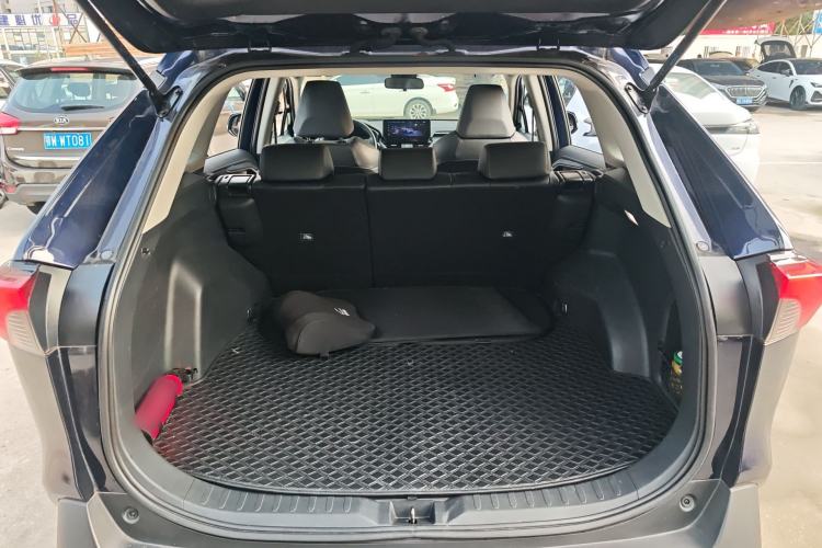 Used Toyota RAV4 2023 Dual-Engine 2.5L E-CVT Two-Wheel Drive Elite Plus Edition Trunk