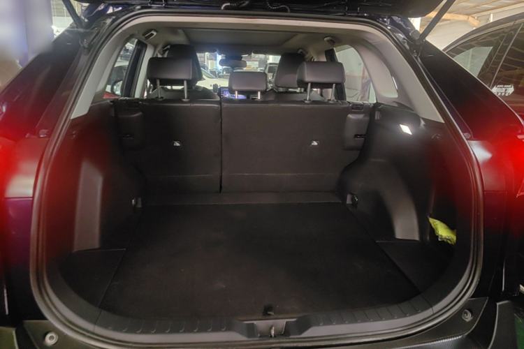 Used Toyota RAV4 2023 2.0L CVT Two-Wheel Drive Fashion Plus Edition Trunk