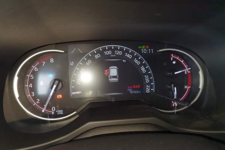 Used Toyota RAV4 2023 2.0L CVT Two-Wheel Drive Fashion Edition Instrument Cluster