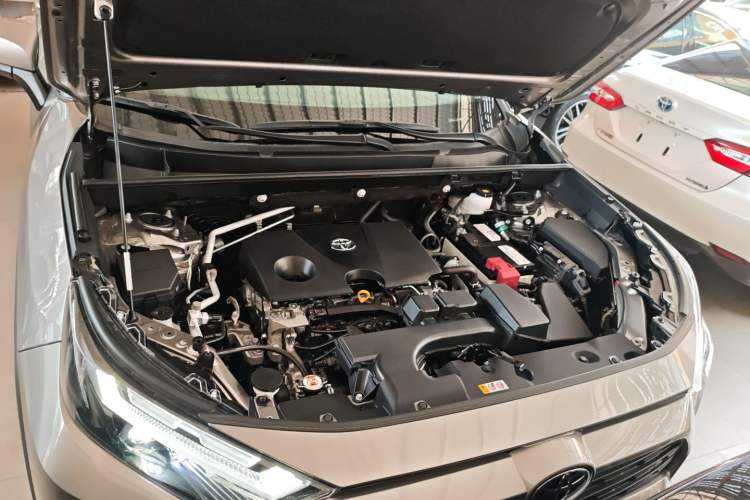 Used Toyota RAV4 2023 2.0L CVT Two-Wheel Drive Fashion Plus Edition Engine Bay