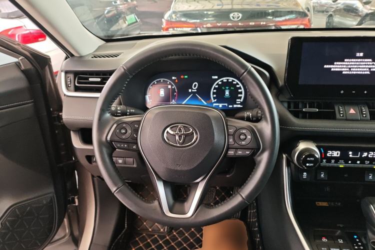 Used Toyota RAV4 2023 2.0L CVT Two-Wheel Drive Fashion Plus Edition Steering Wheel