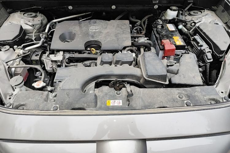 Used Toyota RAV4 2023 2.0L CVT Two-Wheel Drive Fashion Edition Engine Bay