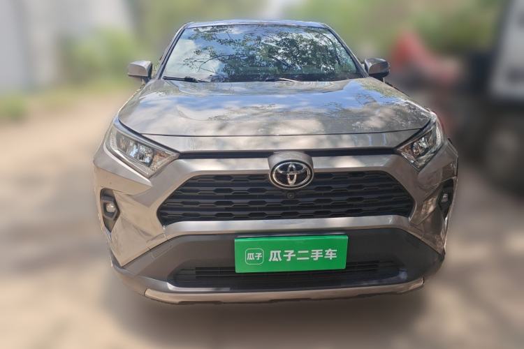 Used Toyota RAV4 2023 2.0L CVT Two-Wheel Drive Fashion Edition Front