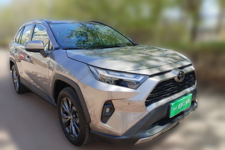 Used Toyota RAV4 2023 2.0L CVT Two-Wheel Drive Fashion Plus Edition Front Right 45 Deg