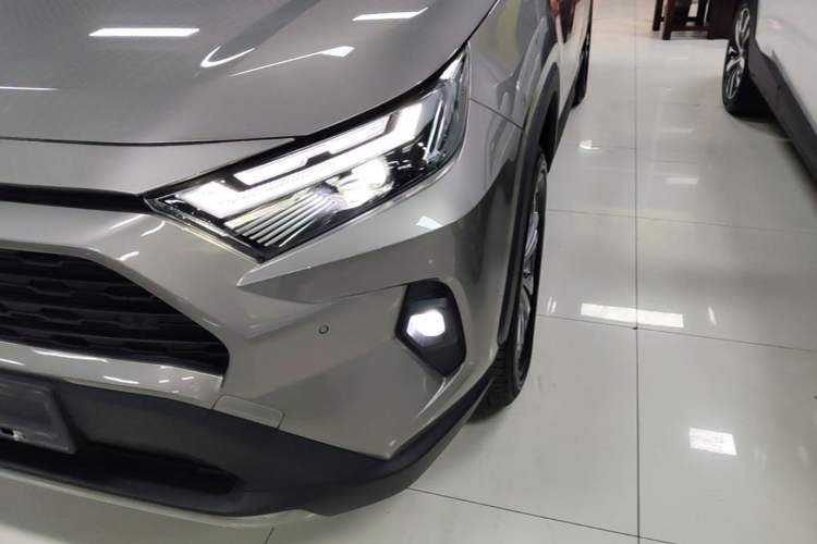 Used Toyota RAV4 2023 2.0L CVT Two-Wheel Drive Fashion Plus Edition Left Front Headlight