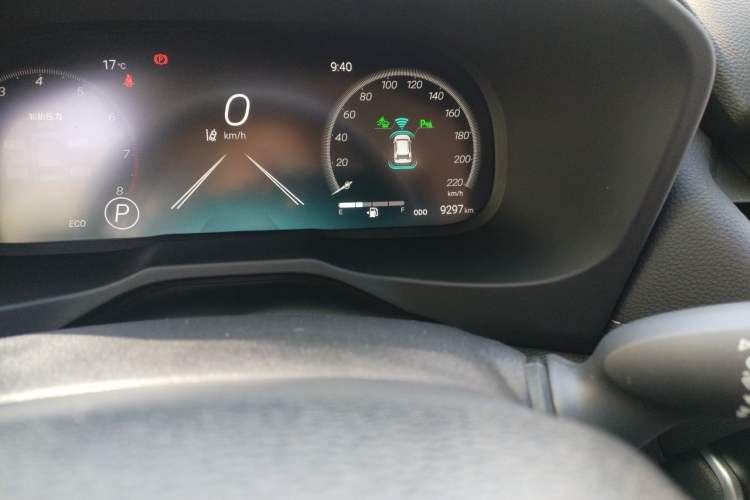 Used Toyota RAV4 2023 2.0L CVT Two-Wheel Drive Fashion Plus Edition Odometer Close Up