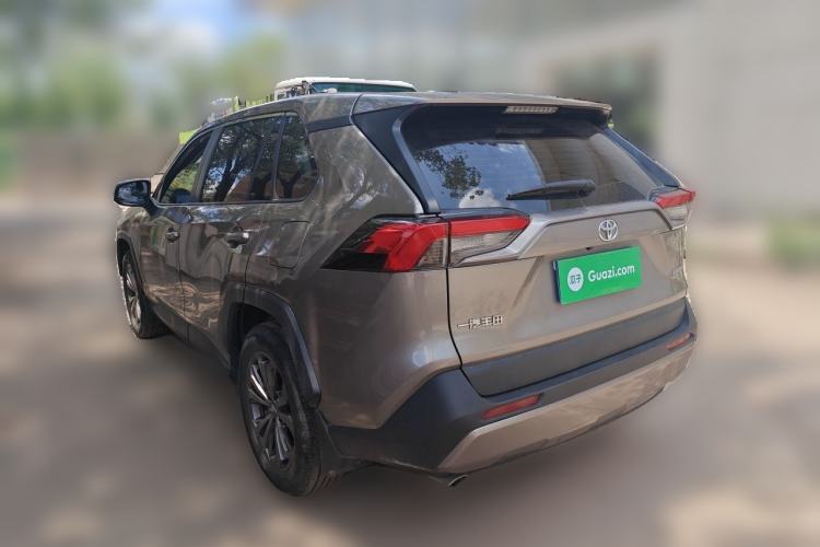 Used Toyota RAV4 2023 2.0L CVT Two-Wheel Drive Fashion Edition Rear Left 45 Deg