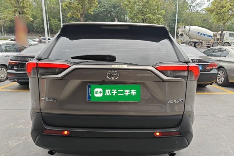 Used Toyota RAV4 2023 2.0L CVT Two-Wheel Drive Urban Edition Rear