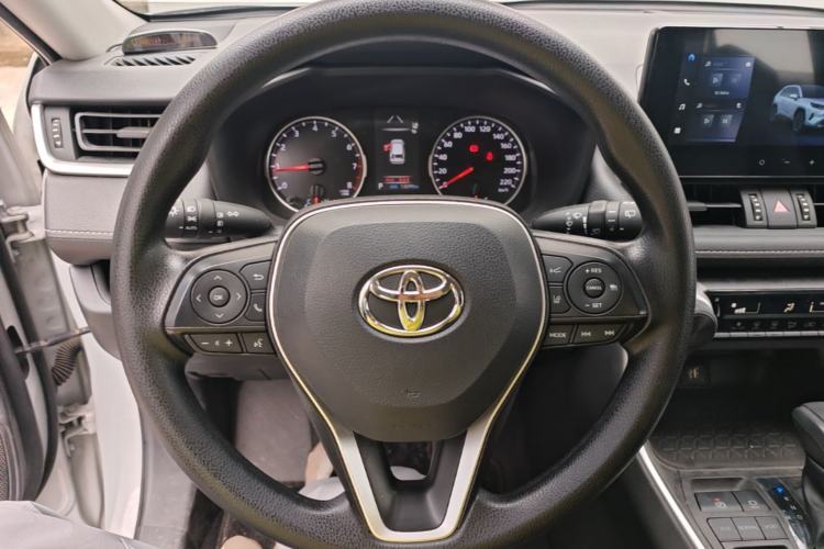 Used Toyota RAV4 2023 2.0L CVT Two-Wheel Drive Urban Edition Steering Wheel