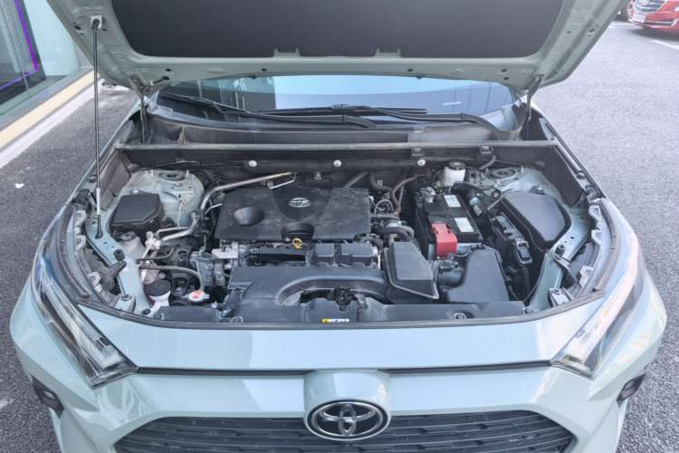 Used Toyota RAV4 2023 2.0L CVT Two-Wheel Drive Fashion Plus Edition Engine Bay