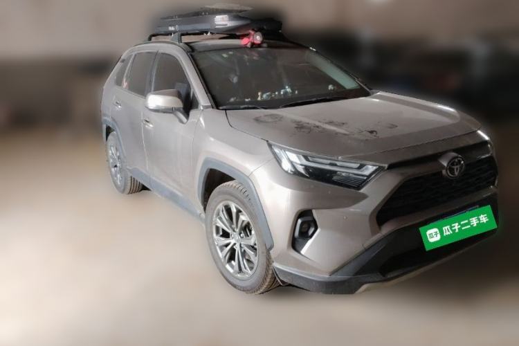 Used Toyota RAV4 2023 2.0L CVT Two-Wheel Drive Fashion Plus Edition Front Right 45 Deg