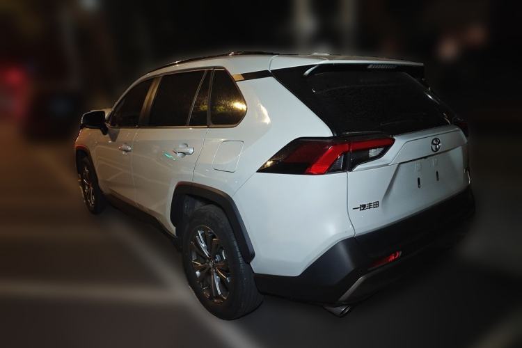 Used Toyota RAV4 2023 2.0L CVT Two-Wheel Drive Fashion Plus Edition Rear Left 45 Deg