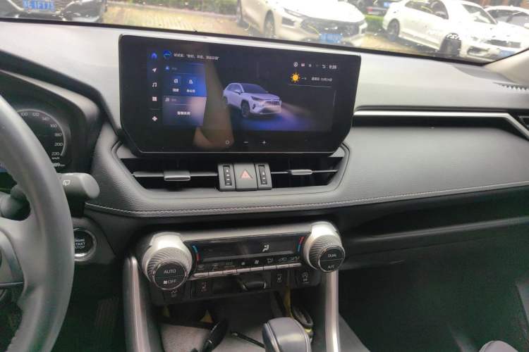 Used Toyota RAV4 2023 2.0L CVT Two-Wheel Drive Fashion Plus Edition Audio And AC Panel