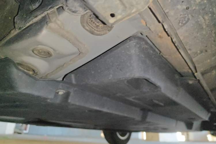 Used Toyota RAV4 2023 2.0L CVT Two-Wheel Drive Urban Edition Chassis Front Left