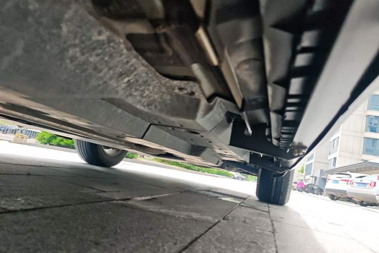 Used Toyota RAV4 2023 2.0L CVT Two-Wheel Drive Urban Edition Chassis Rear Right