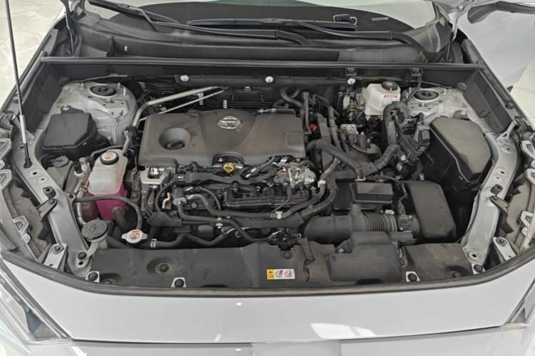Used Toyota RAV4 2023 Dual-Motor 2.5L E-CVT Two-Wheel Drive Elite Edition Engine Bay