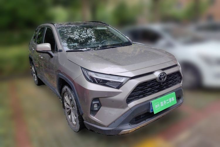 Used Toyota RAV4 2023 2.0L CVT Two-Wheel Drive Fashion Plus Edition Front Right 45 Deg