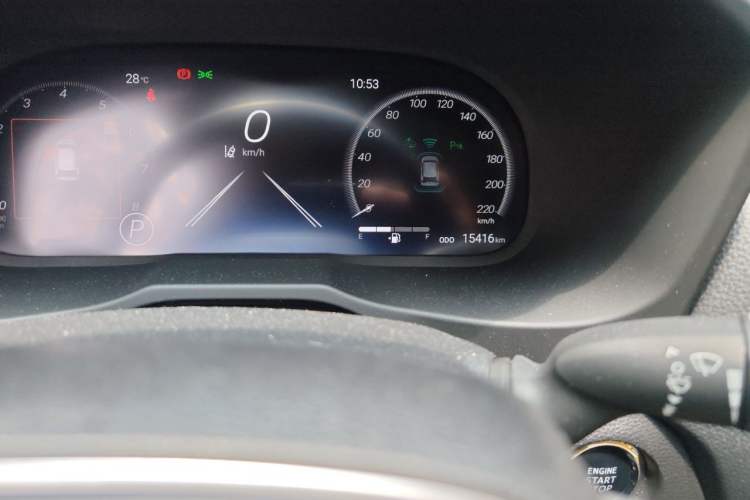 Used Toyota RAV4 2023 2.0L CVT Two-Wheel Drive Fashion Plus Edition Odometer Close Up