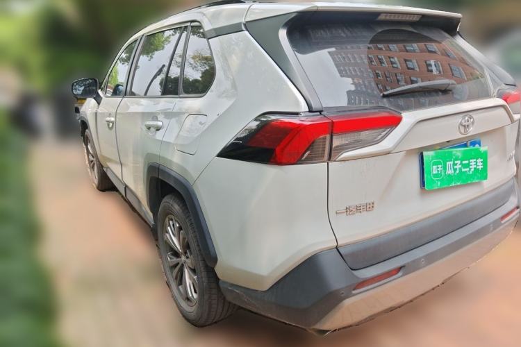 Used Toyota RAV4 2023 2.0L CVT Two-Wheel Drive Fashion Plus Edition Rear Left 45 Deg