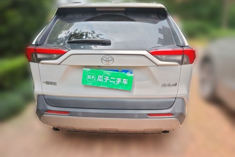 Used Toyota RAV4 2023 2.0L CVT Two-Wheel Drive Fashion Plus Edition Rear