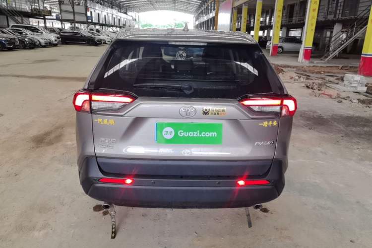 Used Toyota RAV4 2023 2.0L CVT Two-Wheel Drive Urban Edition Rear