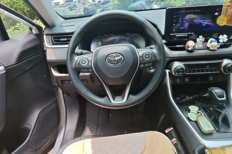 Used Toyota RAV4 2023 2.0L CVT Two-Wheel Drive Fashion Plus Edition Steering Wheel