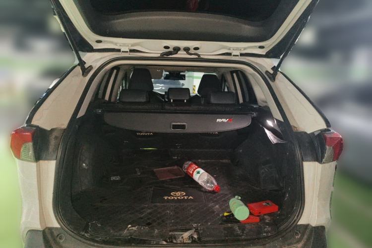 Used Toyota RAV4 2023 Dual-Engine 2.5L E-CVT Four-Wheel Drive Elite Plus Edition Trunk