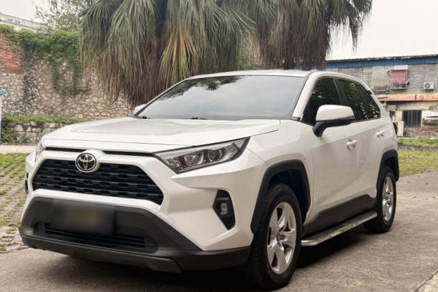 Used Toyota RAV4 2023 2.0L CVT Two-Wheel Drive Urban Edition
