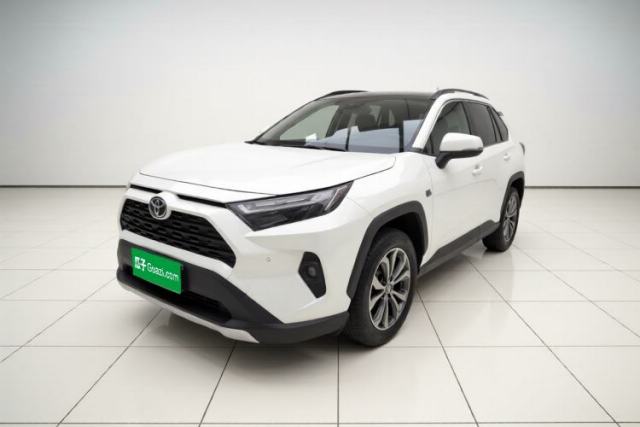 Toyota RAV4 2023 2.0L CVT Two-Wheel Drive 20th Anniversary Platinum Edition usado