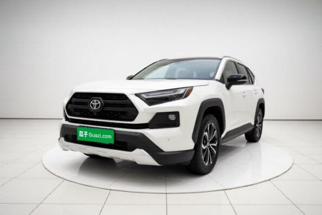Toyota RAV4 2023 2.0L CVT 4x4 Explorer Plus Edition d’occasion
