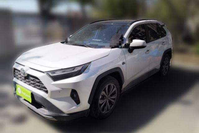 Used Toyota RAV4 2023 2.0L CVT Two-Wheel Drive 20th Anniversary Platinum Edition