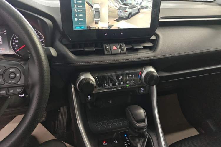 Used Toyota RAV4 2023 2.0L CVT Two-Wheel Drive Urban Edition Audio And AC Panel