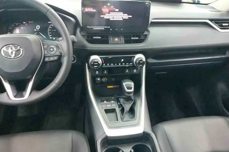Used Toyota RAV4 2023 2.0L CVT Two-Wheel Drive Fashion Plus Edition Audio And AC Panel