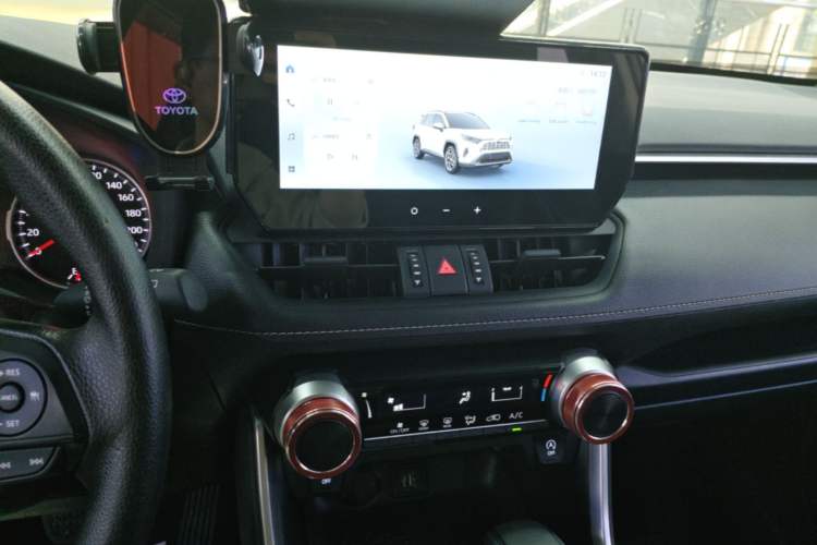 Used Toyota RAV4 2023 2.0L CVT Two-Wheel Drive Urban Edition Audio And AC Panel
