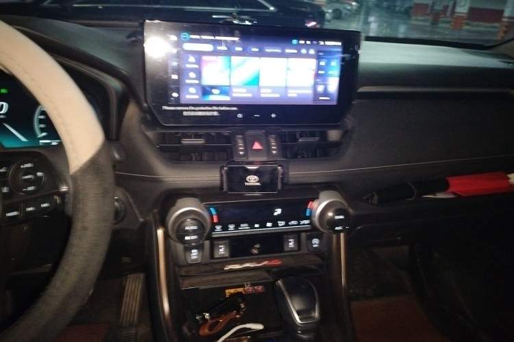 Used Toyota RAV4 2023 2.0L CVT Two-Wheel Drive 20th Anniversary Platinum Edition Audio And AC Panel