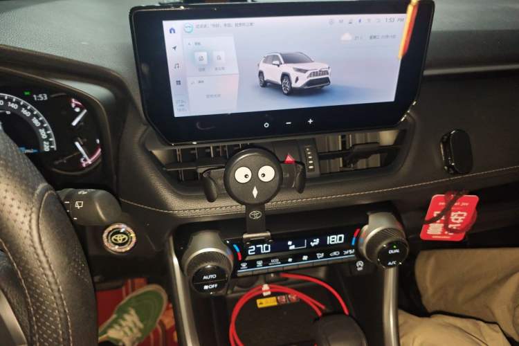 Used Toyota RAV4 2023 2.0L CVT Two-Wheel Drive Fashion Edition Audio And AC Panel