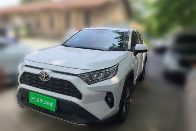 Used Toyota RAV4 2023 2.0L CVT Two-Wheel Drive Fashion Edition