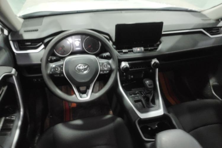 Used Toyota RAV4 2023 2.0L CVT Two-Wheel Drive Urban Edition Center Console
