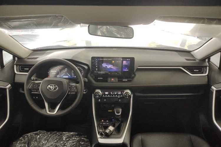 Used Toyota RAV4 2023 Dual-Engine 2.5L E-CVT Two-Wheel Drive Elite Plus Edition Center Console