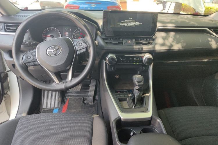 Used Toyota RAV4 2023 2.0L CVT Two-Wheel Drive Urban Edition Center Console
