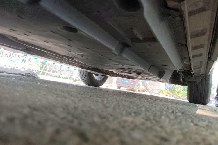 Used Toyota RAV4 2023 2.0L CVT Two-Wheel Drive Fashion Edition Chassis Front Left